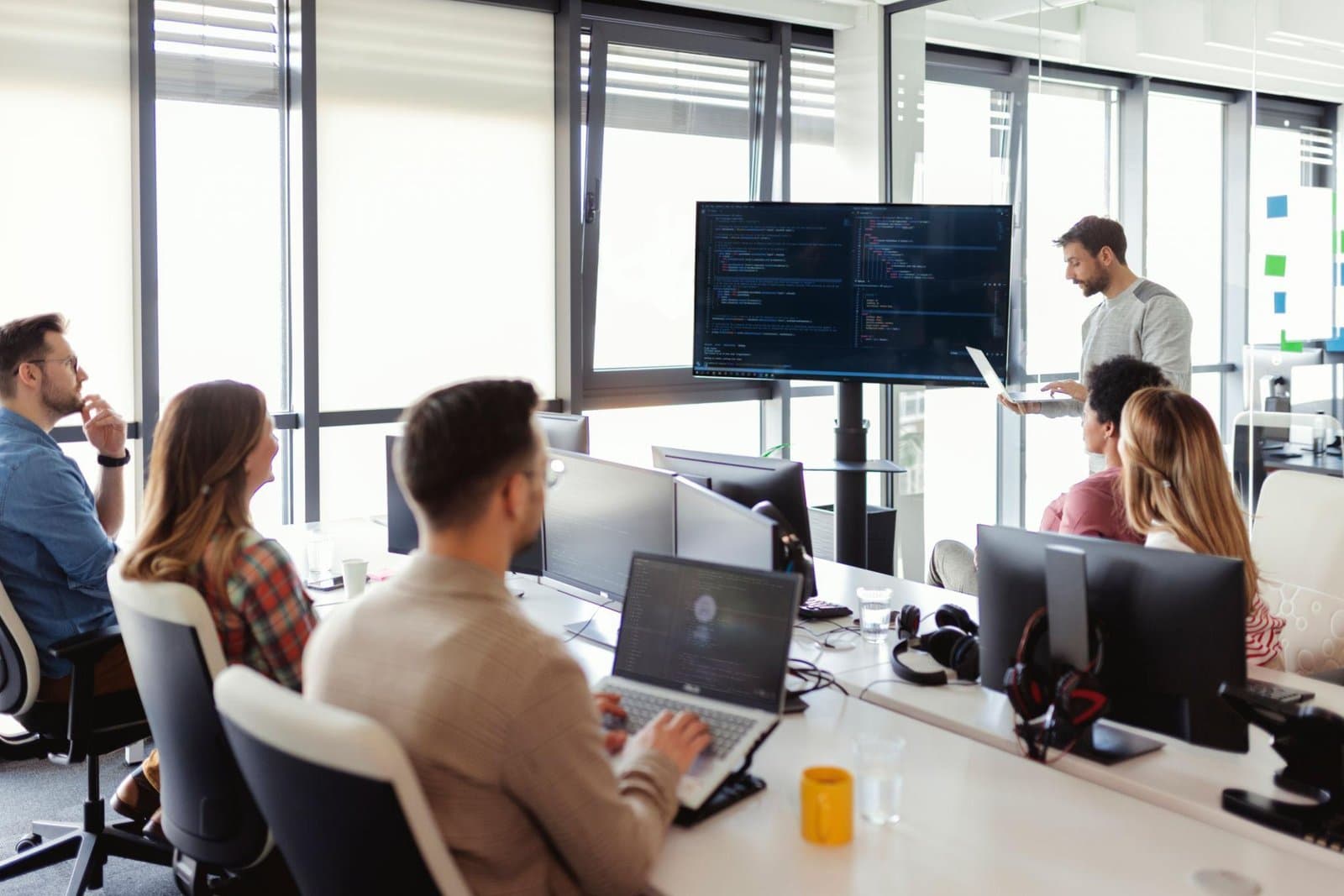Why Businesses Should Invest in Professional Software Developers